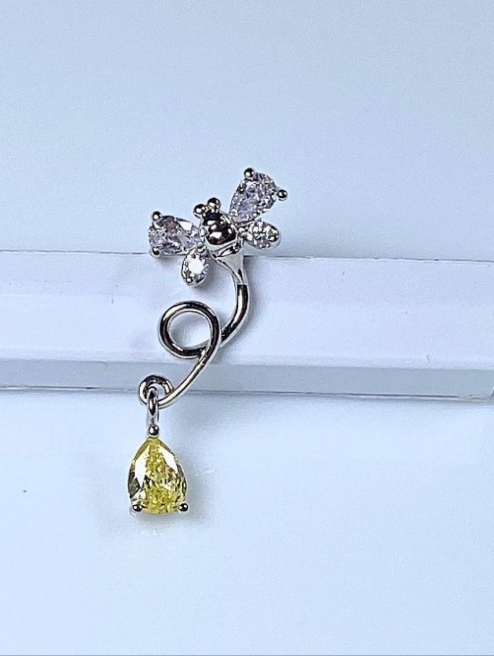 L shaped nose ring - Picture 6 of 10